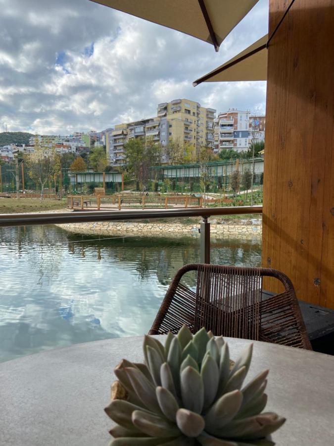 Mb Luxury Apartments Tirana Exteriör bild